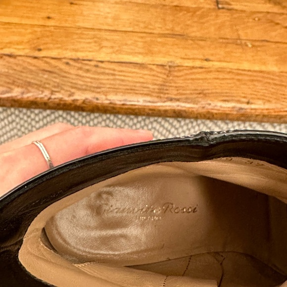 Designer Gianvito Rossi patent leather boots - Picture 5 of 5